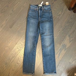 Madewell, size 25 perfect vintage jean. Never worn, new with tags